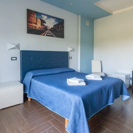 World Wide Bed - Prenestino Pensionat 4*