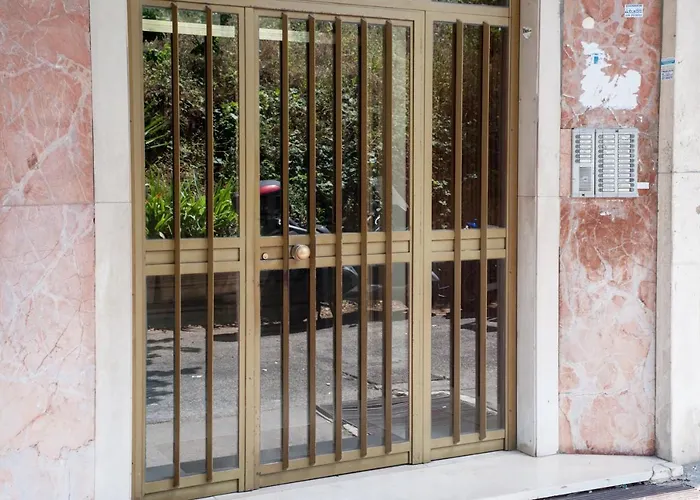 Гостевой дом World Wide Bed - Prenestino 4*